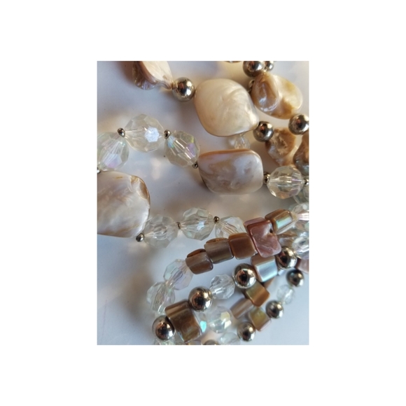 NWT 5 separate beaded adjustable bracelets - Picture 2 of 3